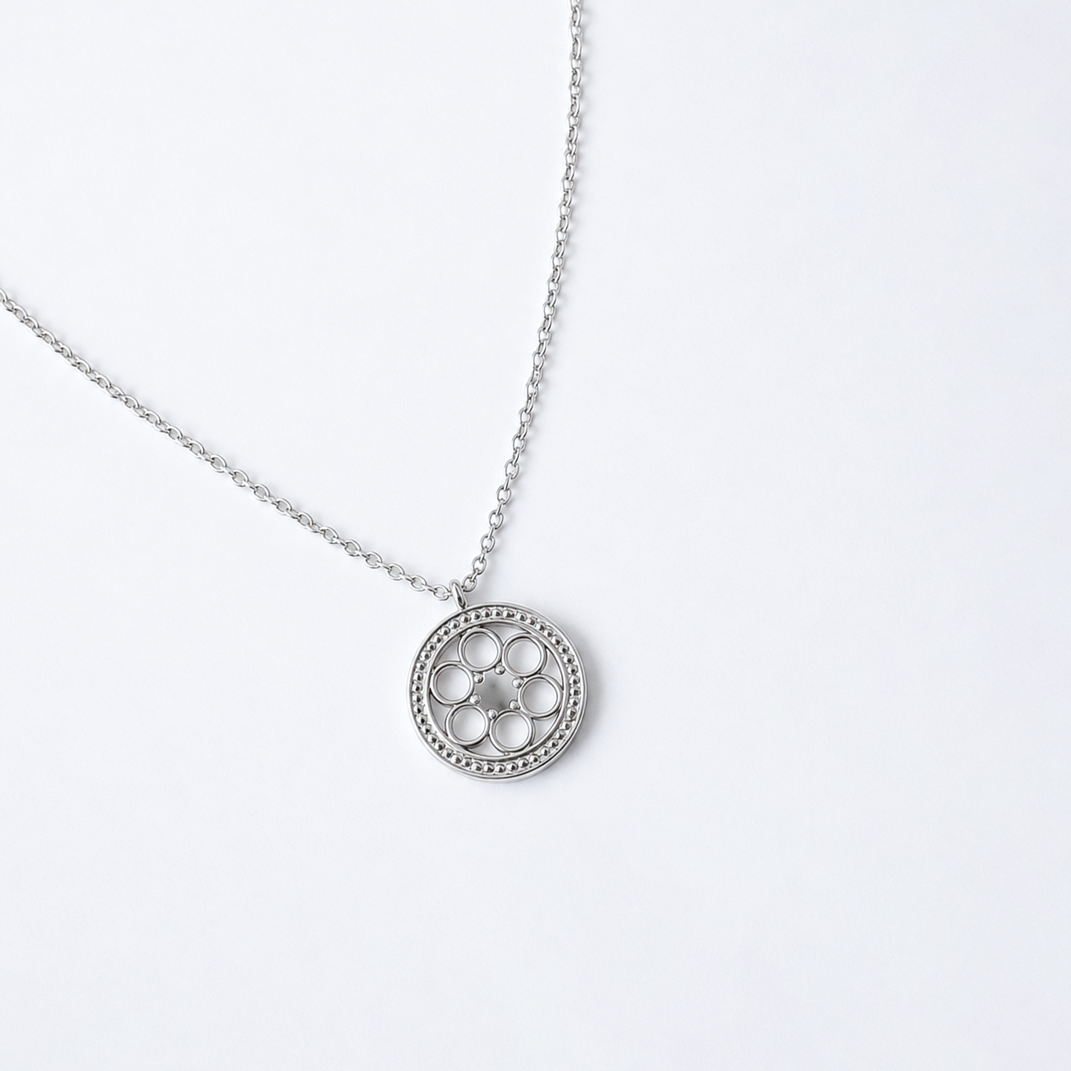 Linear Amour Necklace