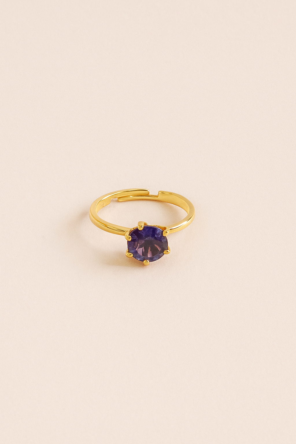 Beloved ring by Zevari