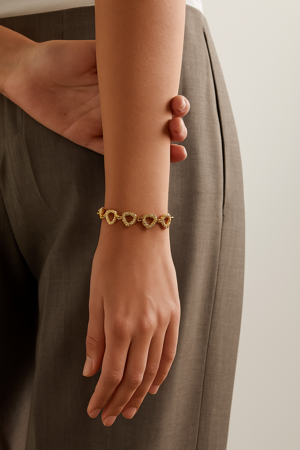 Heart bracelet by Zevari