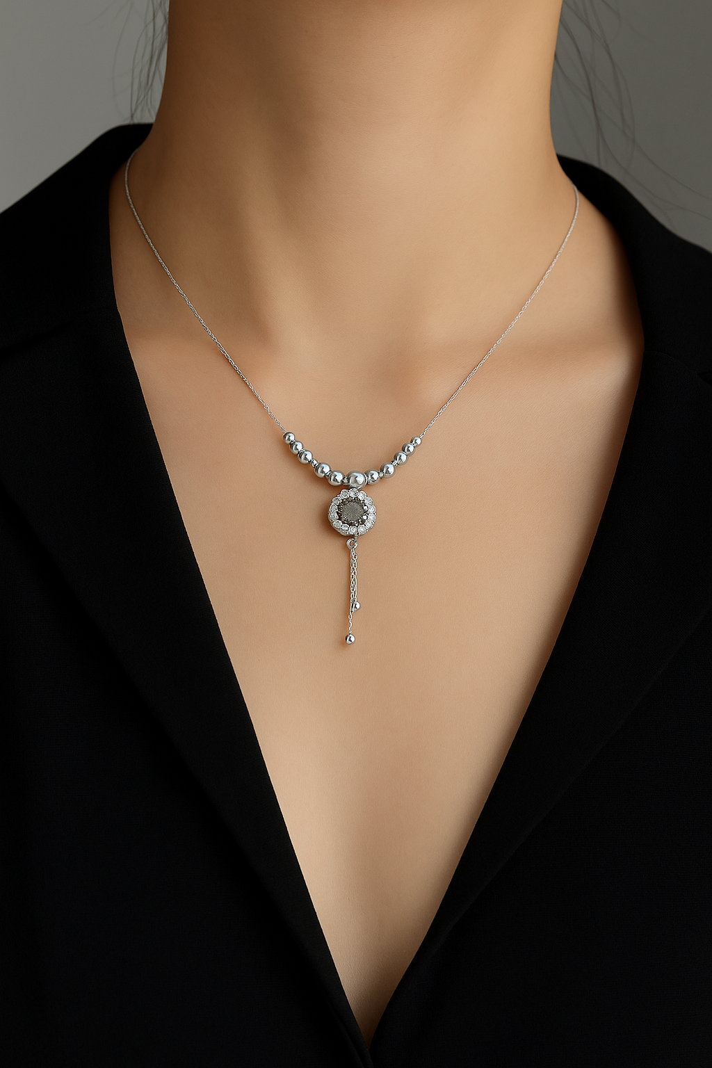 PREMIUM STONE NECKLACE BY ZEVARI