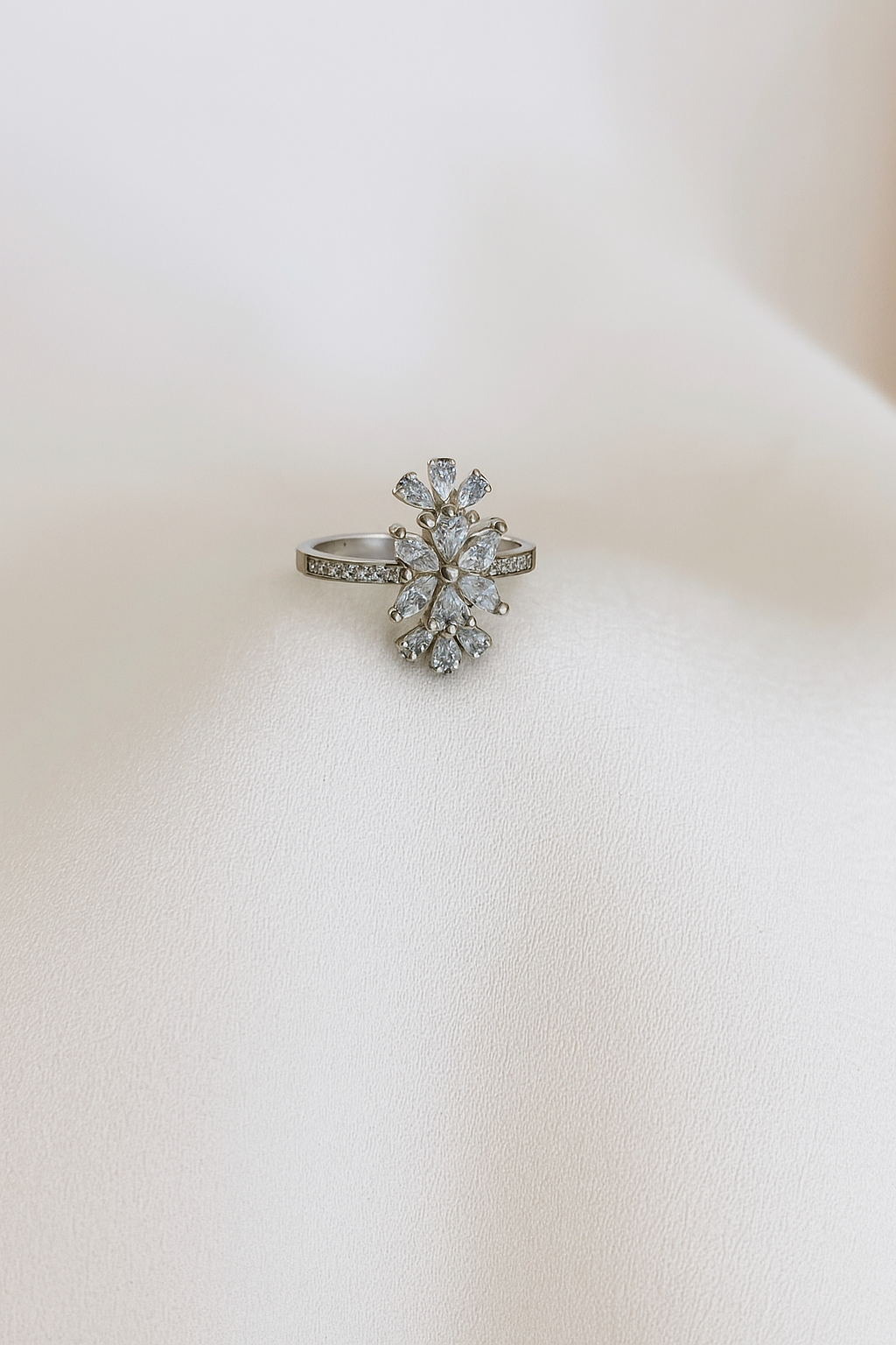 THE IMPERIAL TWIN-FLORA RING