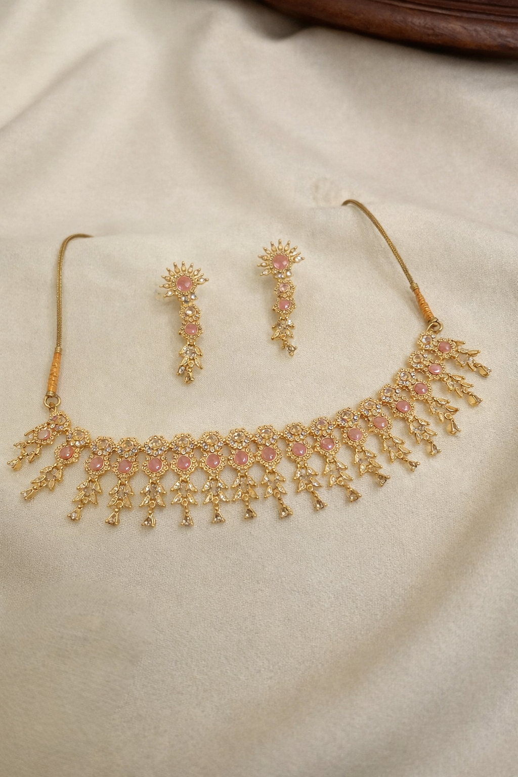 Pink Aura Royale Set