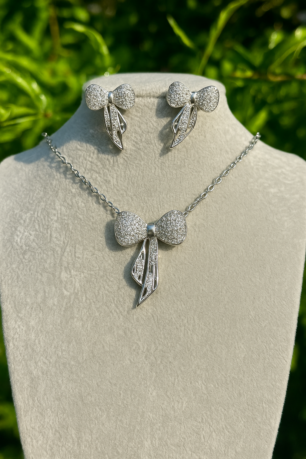 PREMIUM NECKLACE SET BT ZEVARI